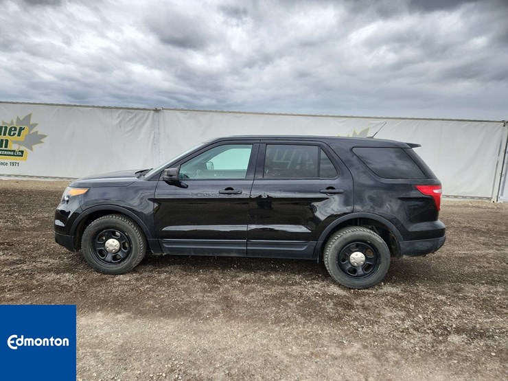 2015-ford-explorer-image-8