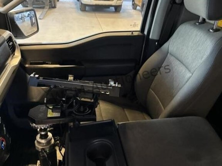 2021-ford-f150-image-22