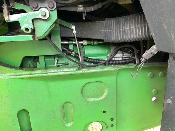 john-deere-7600-image-28