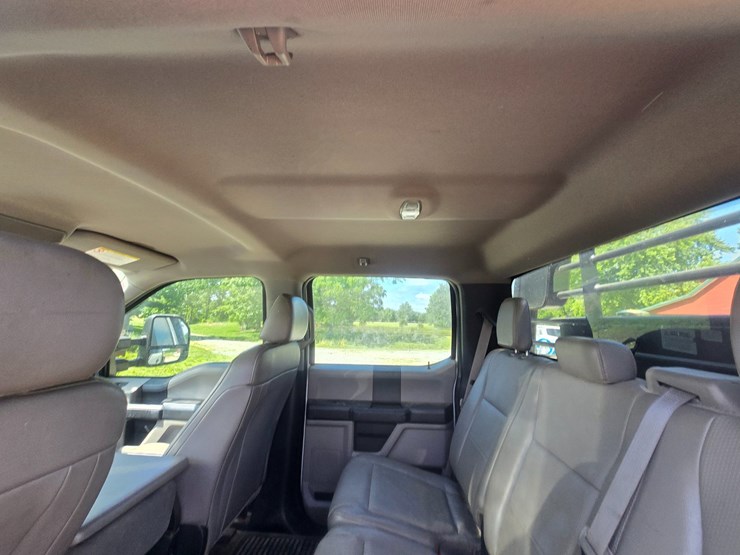 2017-ford-f550-image-53