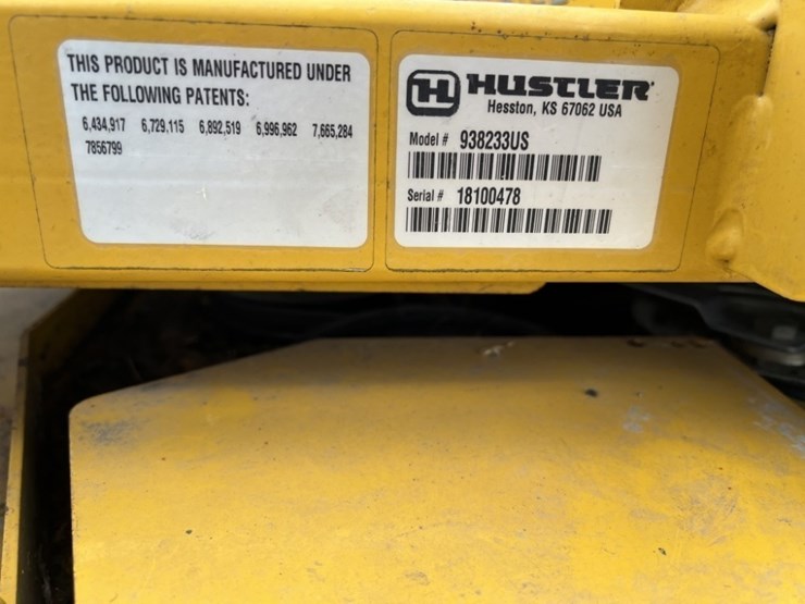 2018-hustler-z-zero-turn-mower-image-12