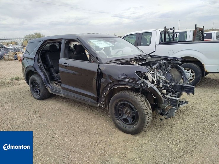 2025-ford-explorer-image-2