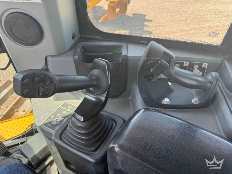2020-deere-850l-wlt-image-68