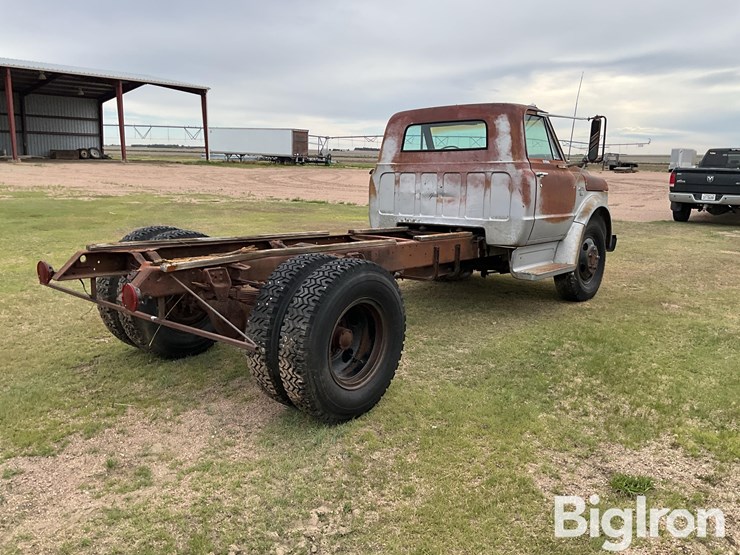 1967-chevrolet-50-image-5