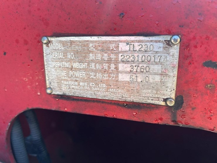takeuchi-tl230-image-27