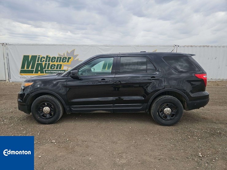 2015-ford-explorer-image-7