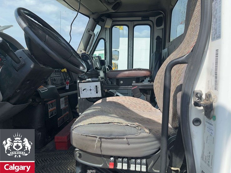 2017-international-workstar-7400-image-14