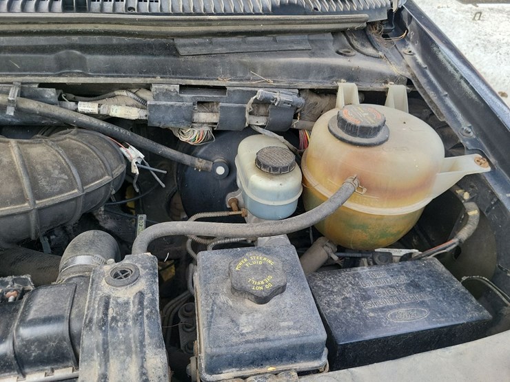 2000-ford-e250-image-61