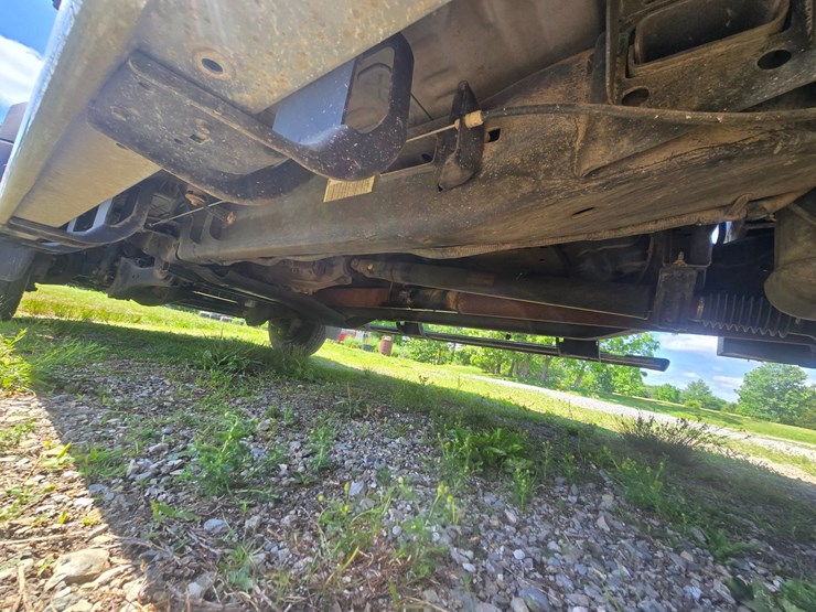 2017-ford-f550-image-74