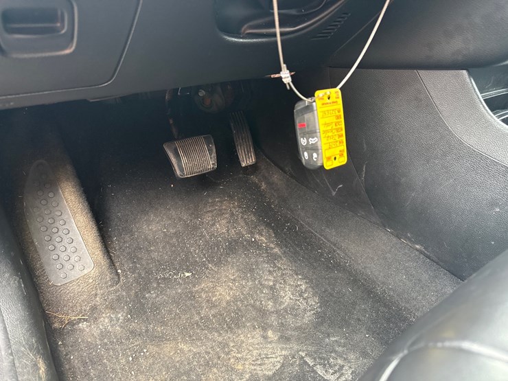 2019-jeep-cherokee-image-22