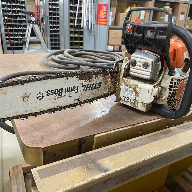 #10230 • Stihl MS271 Chainsaw