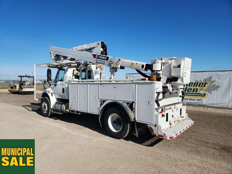 international-durastar-4300-image-3