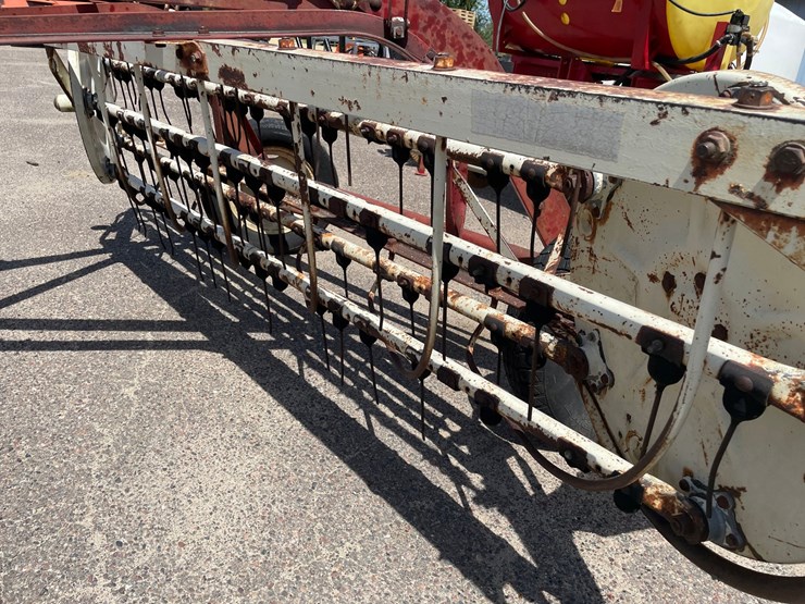 case-ih-35-image-15