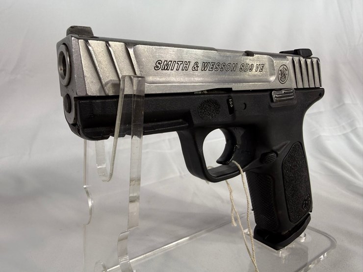 #13-•-smith-&-wesson-sd9ve-9mm-pistol-fbn4150-image-2