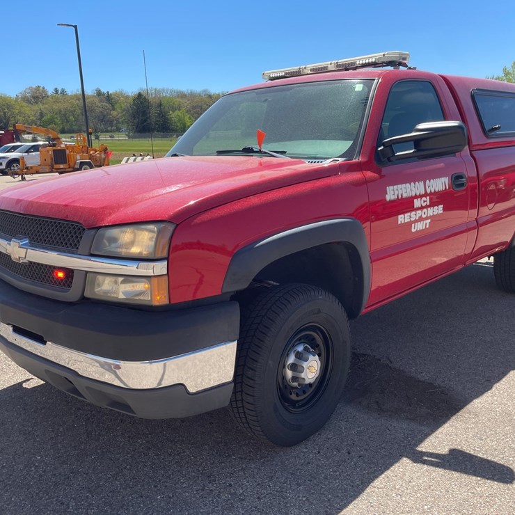 2004 CHEVROLET 2500
