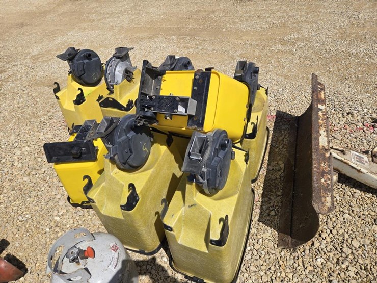 john-deere-7200-image-4