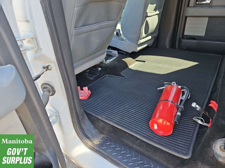 2014-ford-f150-image-22