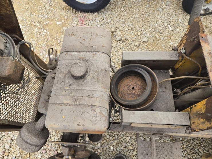 cub-cadet-100-image-10