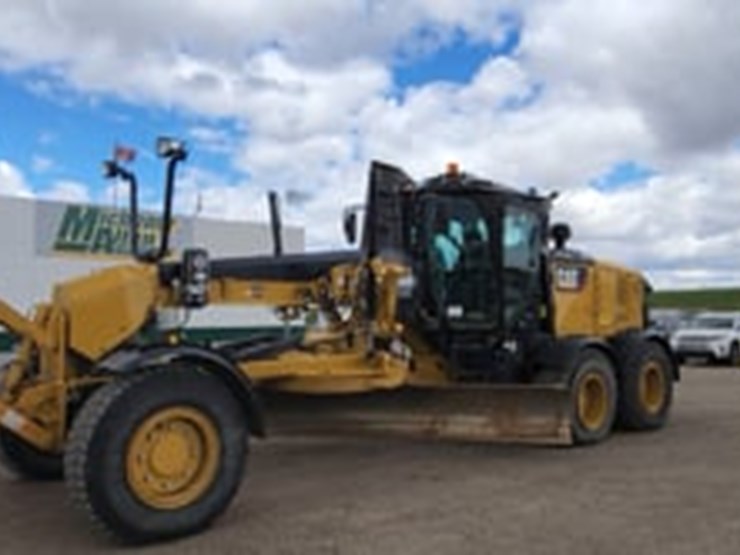 caterpillar-160m3-awd-image-5