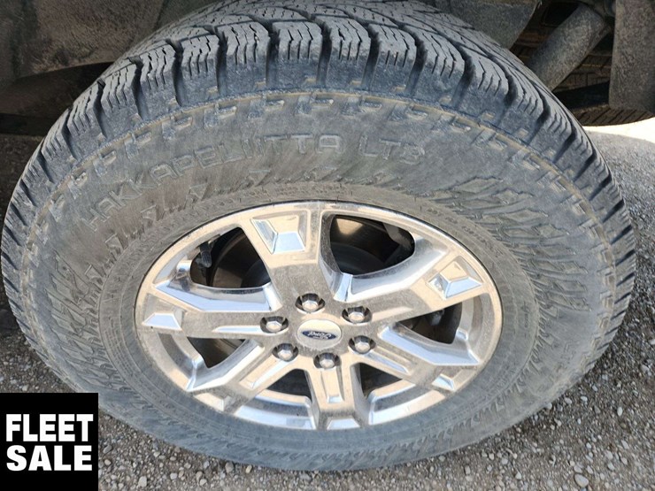 2022-ford-f150-image-11