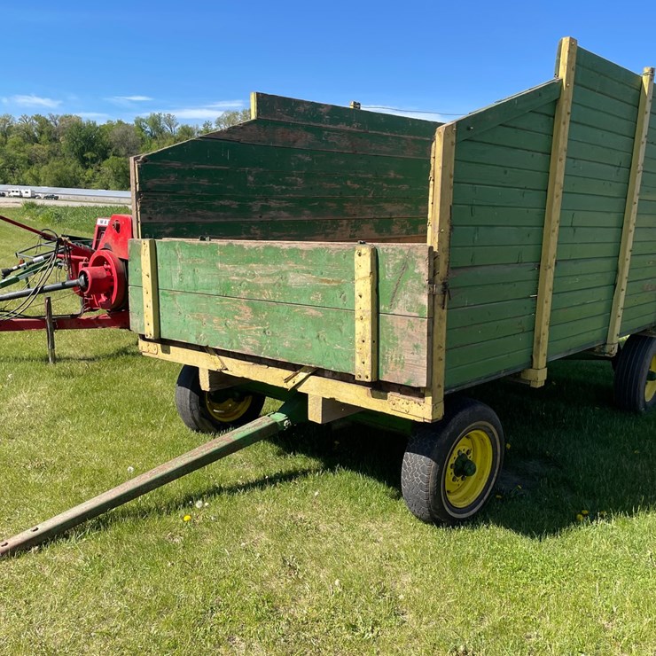 DEERE Tires