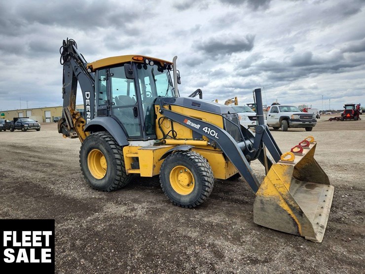 deere-410l-image-2