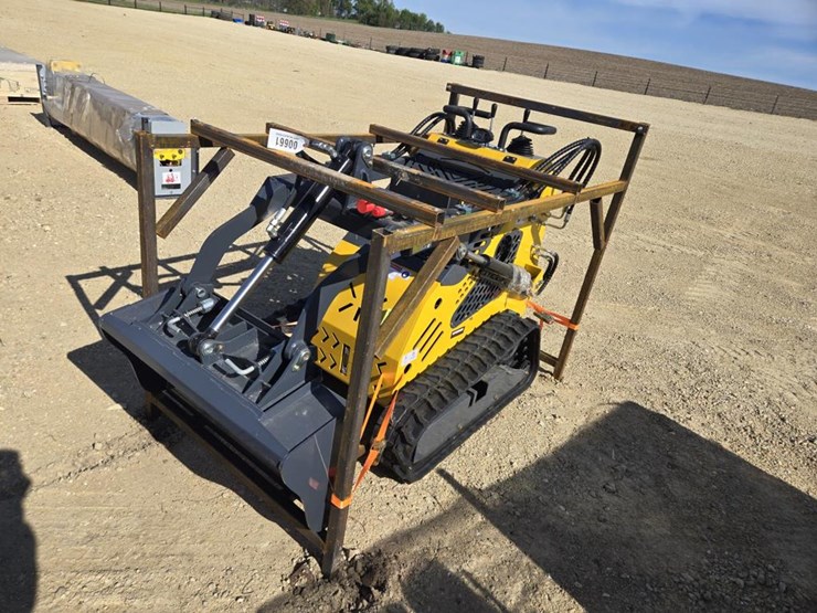 #661-•-new-sdlanch-ssl60-mini-track-skid-steer-image-3