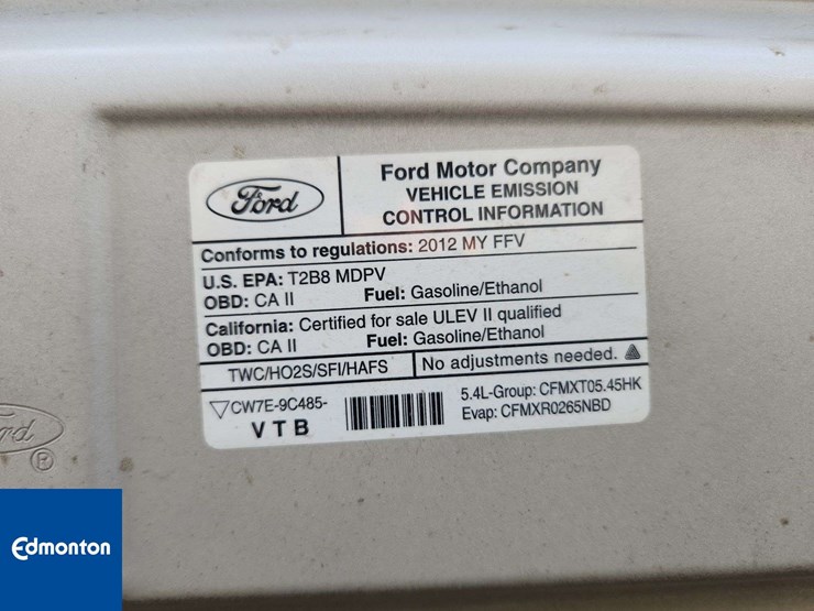 2012-ford-cargo-image-26