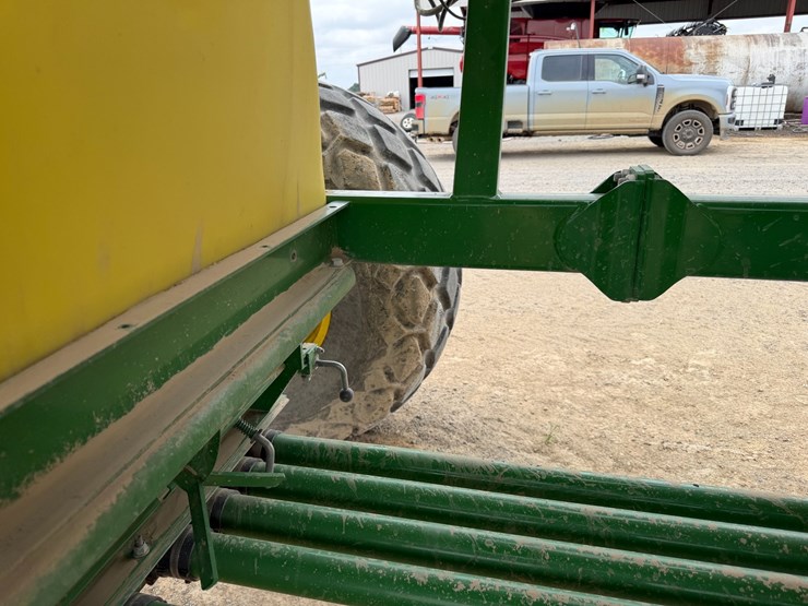 john-deere-1890-image-140