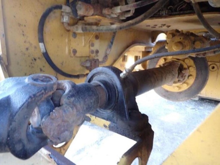 2018-caterpillar-924k-image-57