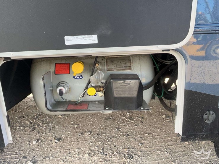 2021-mercedes-benz-sprinter-3500-xd-image-42