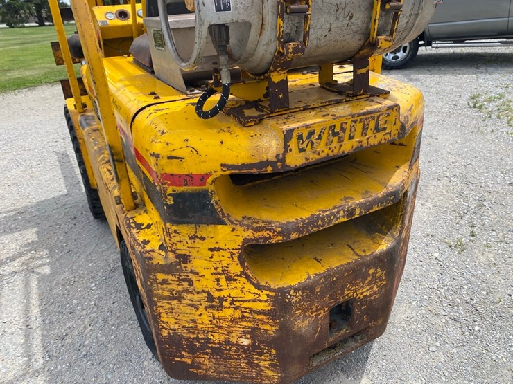 white-lp-gas-forklift.-image-17