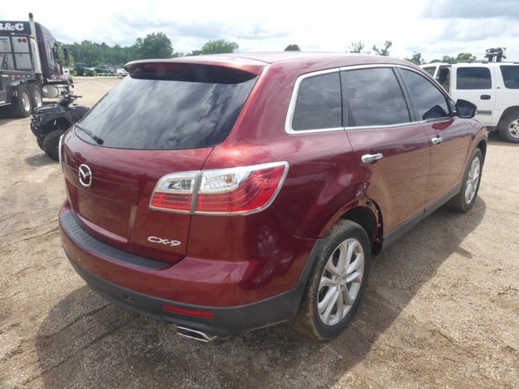 2011-mazda-cx9-image-3