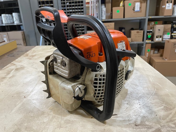 #10225-•-stihl-ms271-chainsaw-head-image-1