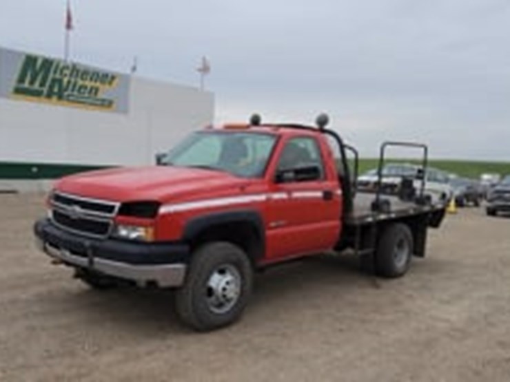 2006-chevrolet-silverado-3500-image-5