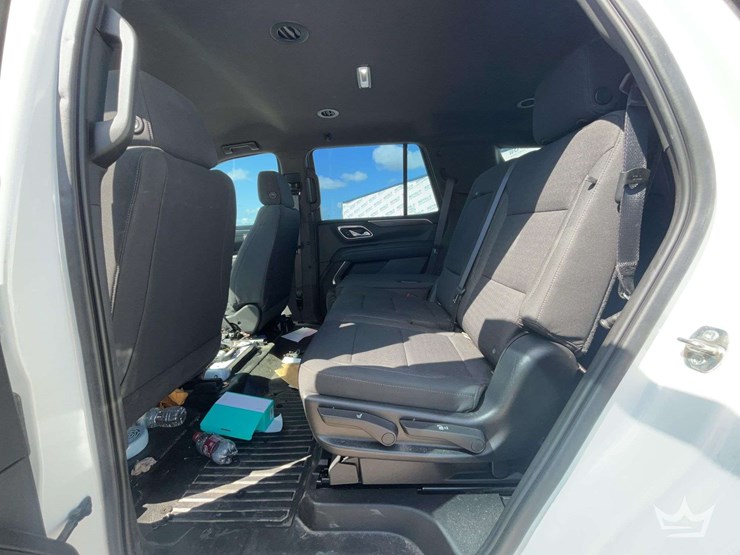 2021-chevrolet-tahoe-image-23
