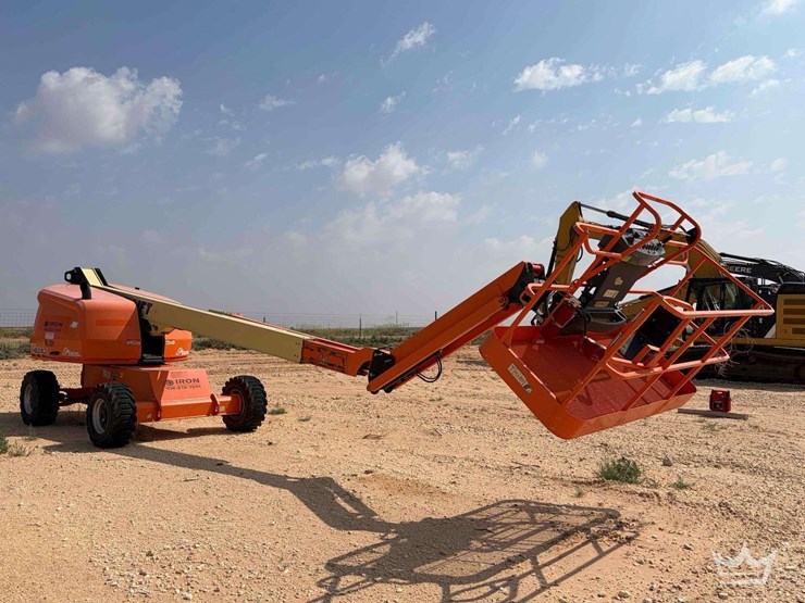 2022-jlg460sj-46ft-telescopic-boom-lift-image-4