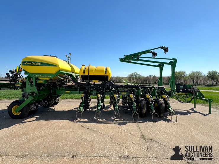 2013-john-deere-1770nt-ccs-image-4