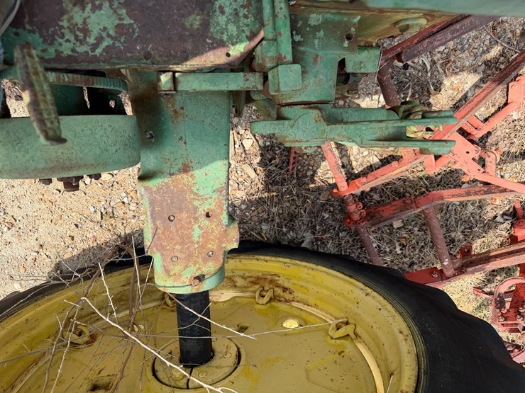 1957-john-deere-620-image-51