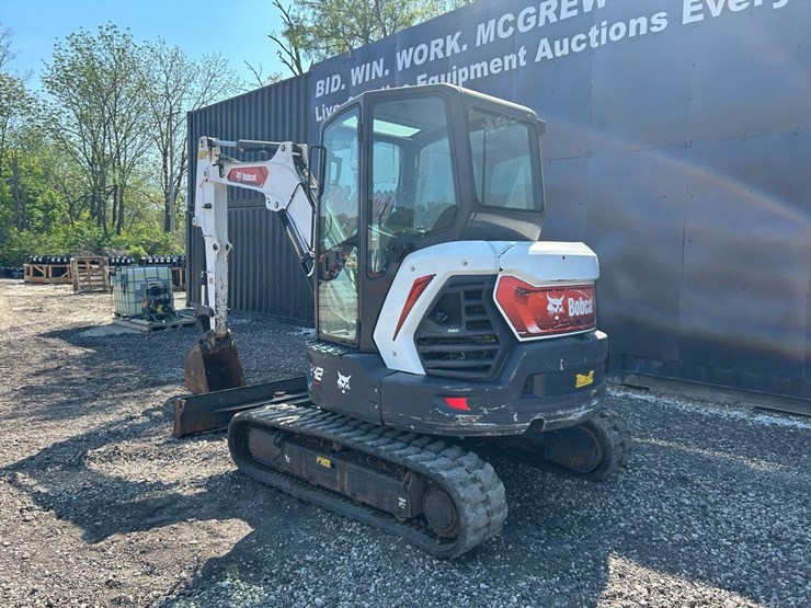 2021-bobcat-e42-image-2
