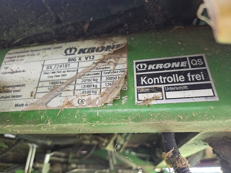 2007-krone-big-xv12-self-propelled-chopper-image-27