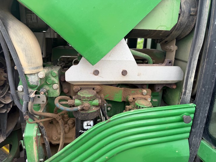 2004-john-deere-6420-image-43