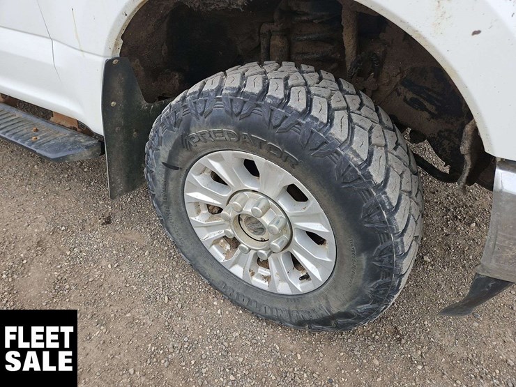 2022-ford-f350-image-25