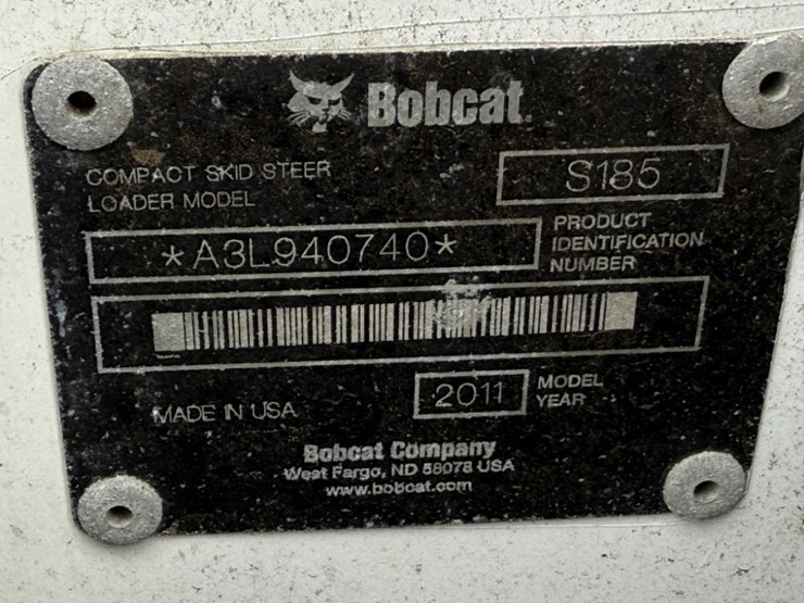 2011-bobcat-s185-image-9