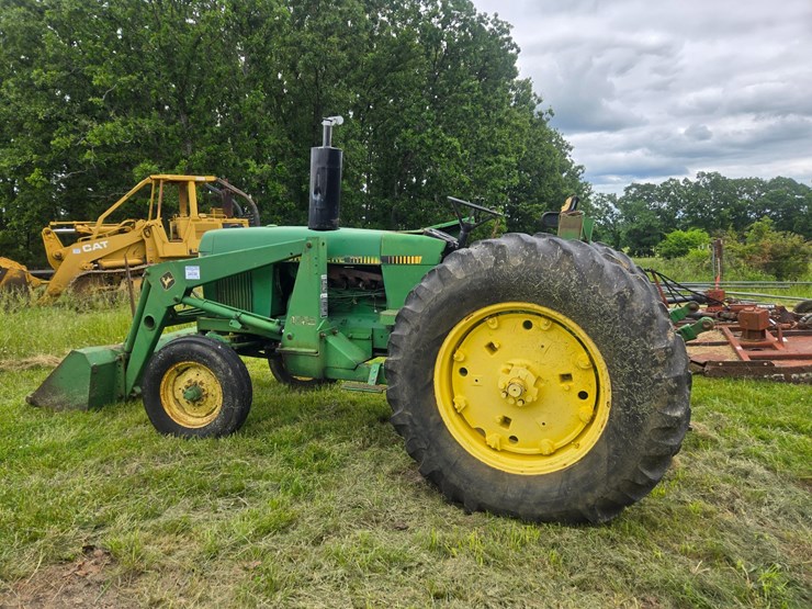 john-deere-2840-image-3