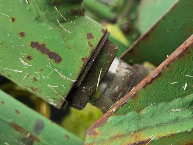 john-deere-2840-image-44