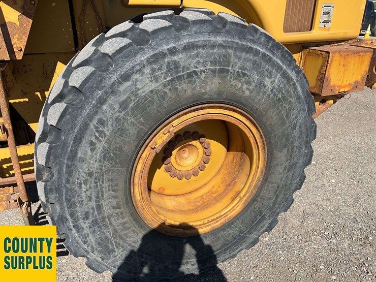 2008-caterpillar-924h-image-11