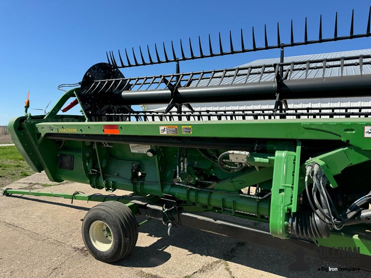 2019-john-deere-735fd-image-12