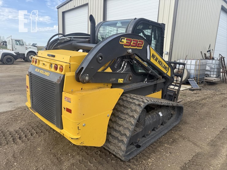 2021-new-holland-c332-image-5