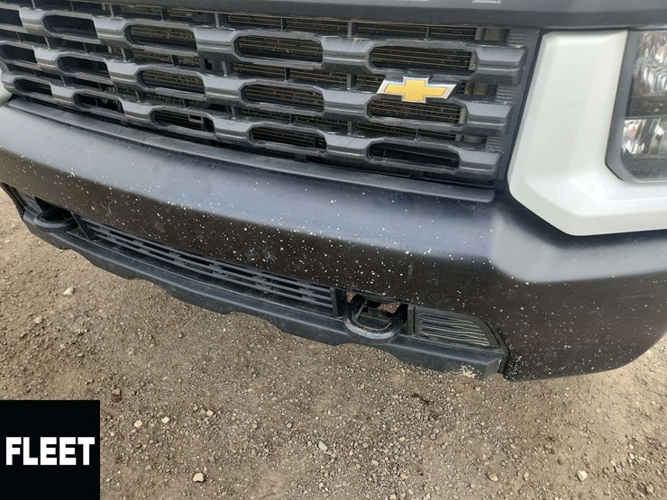 2020-chevrolet-silverado-2500hd-image-34
